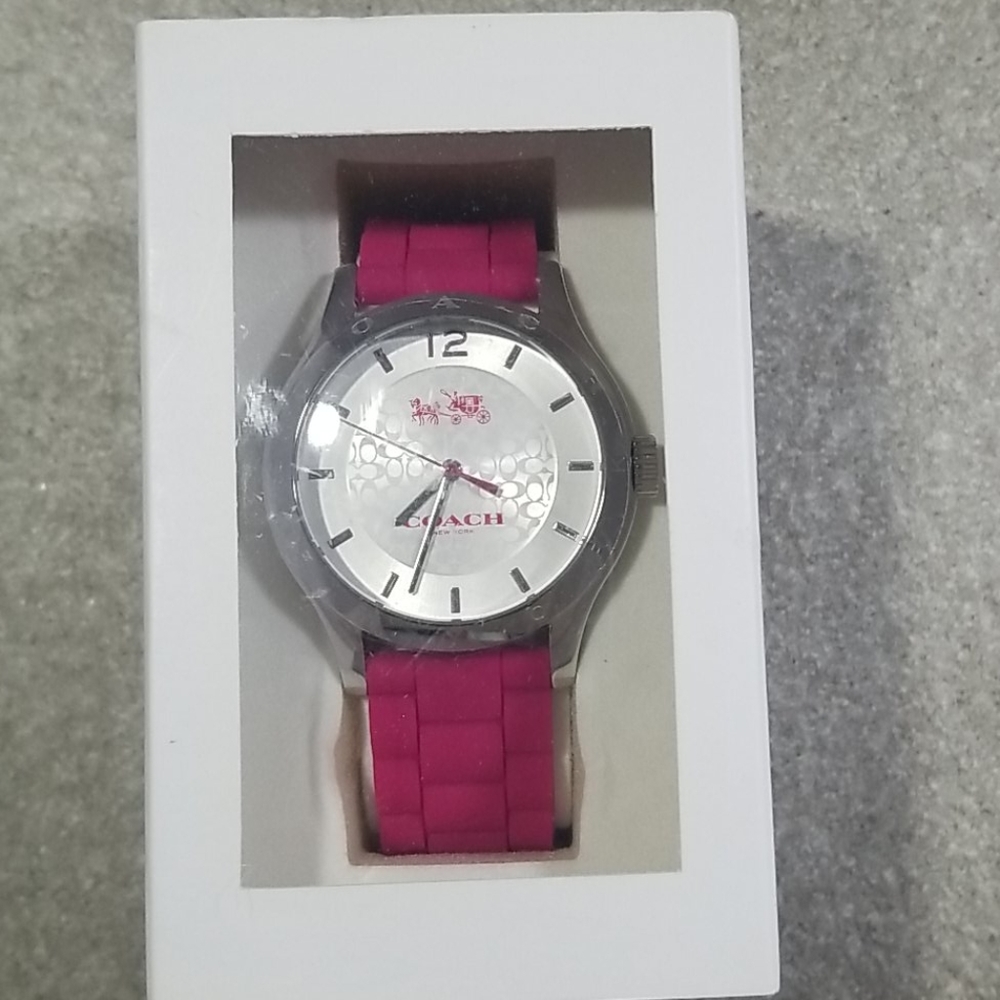 WATCH - Picture 7 of 7
